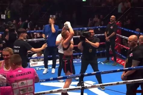 daniella hemsley post fight flash|Morning Report: Daniella Hemsley ‘not banned from Kingpyn,’ .